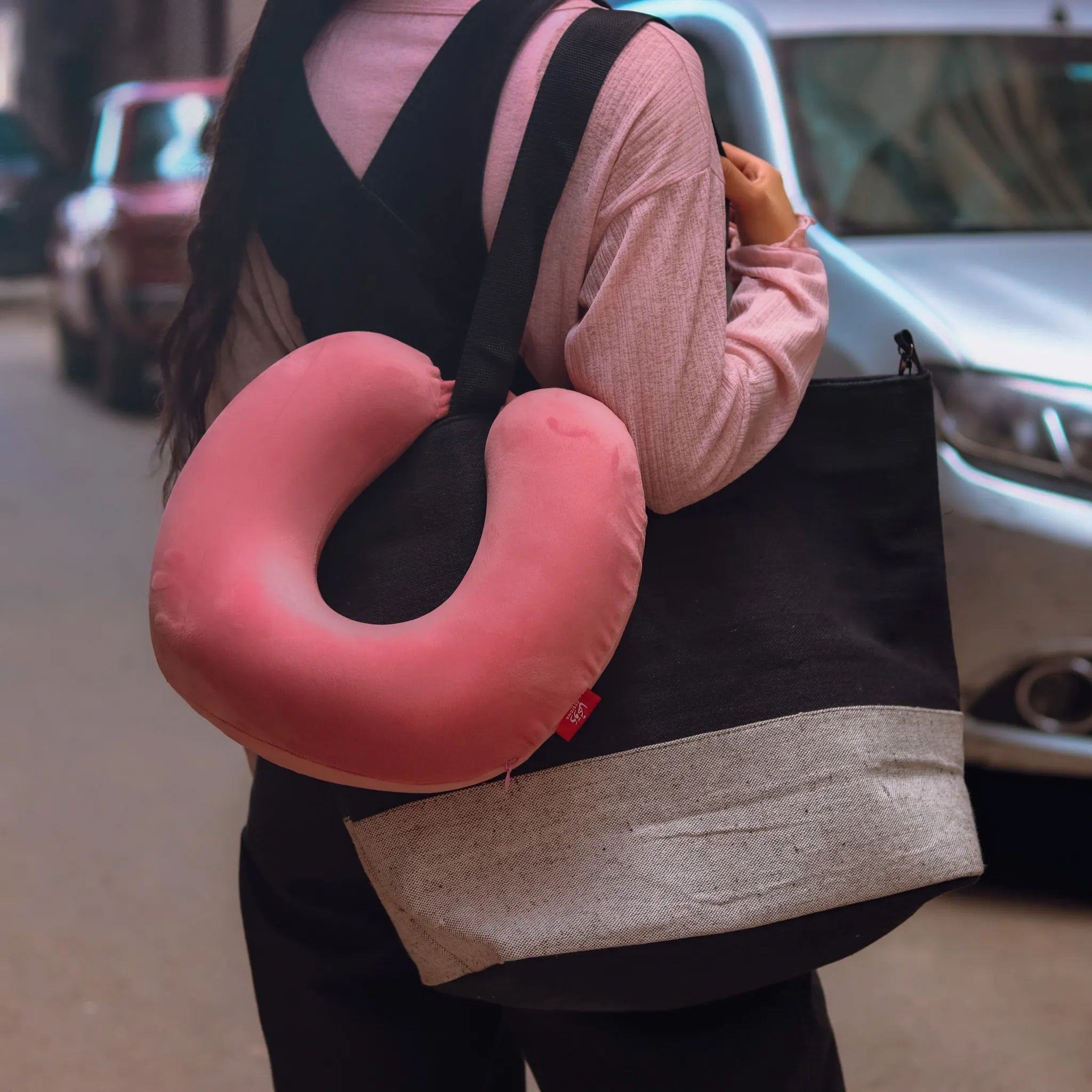 Neck Pillow by Dawenha | Cashmere