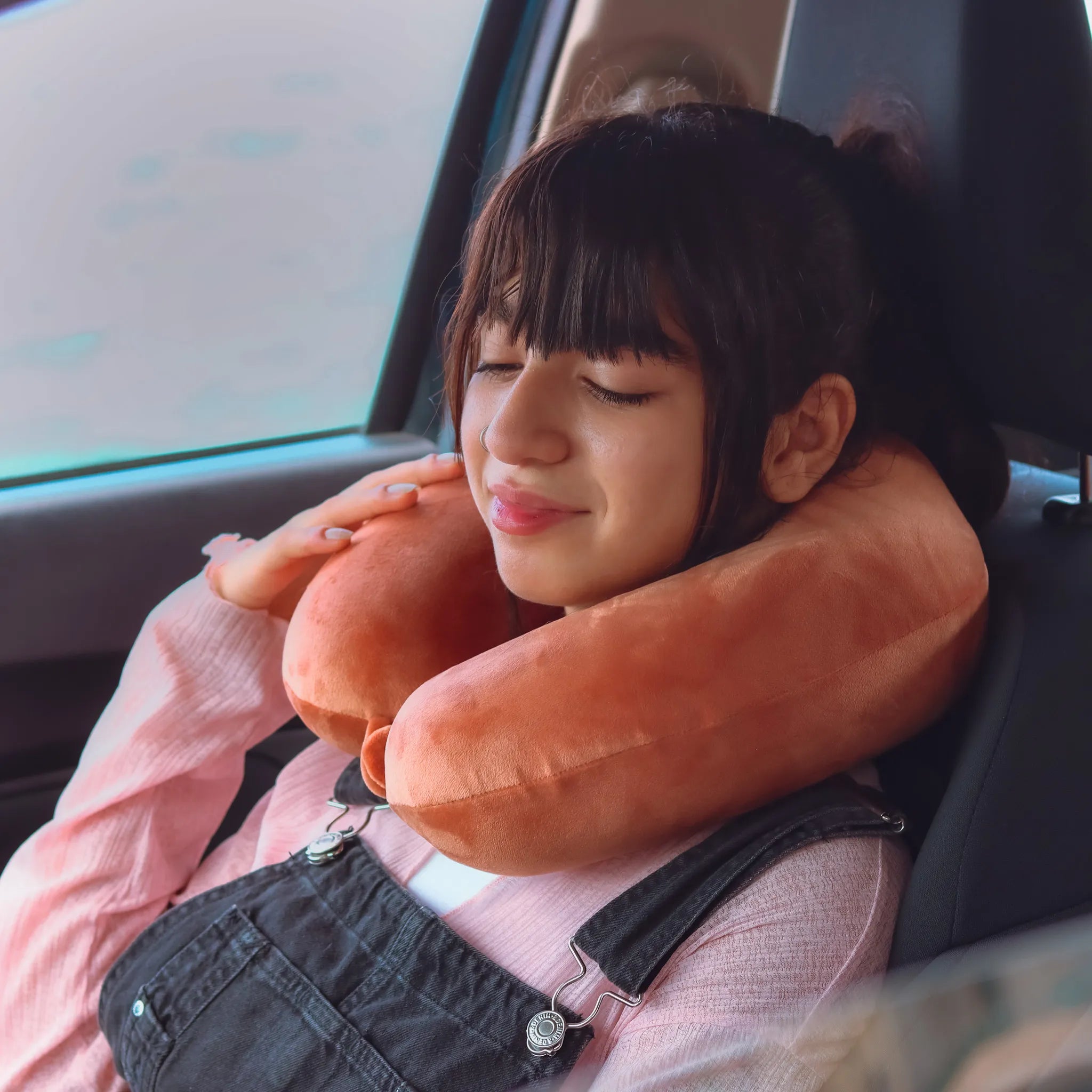 Dawenha Neck Pillow | Camel