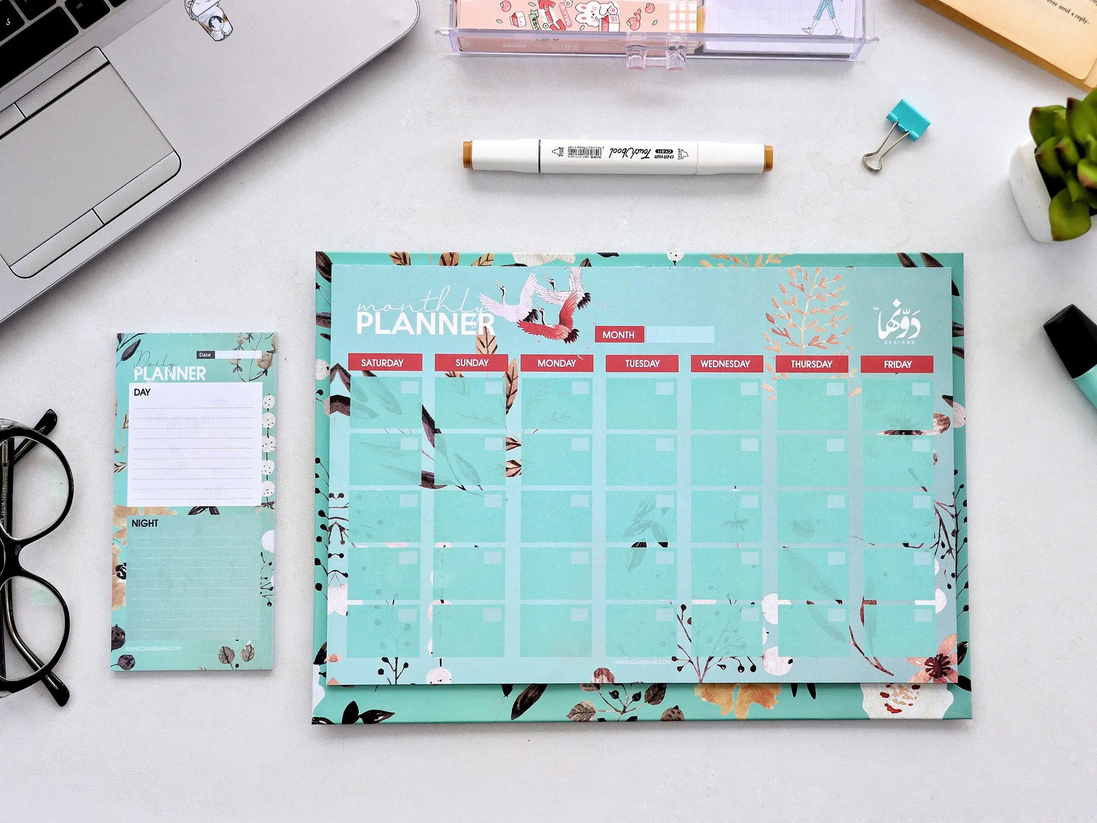 Sky birds Desk Calendar