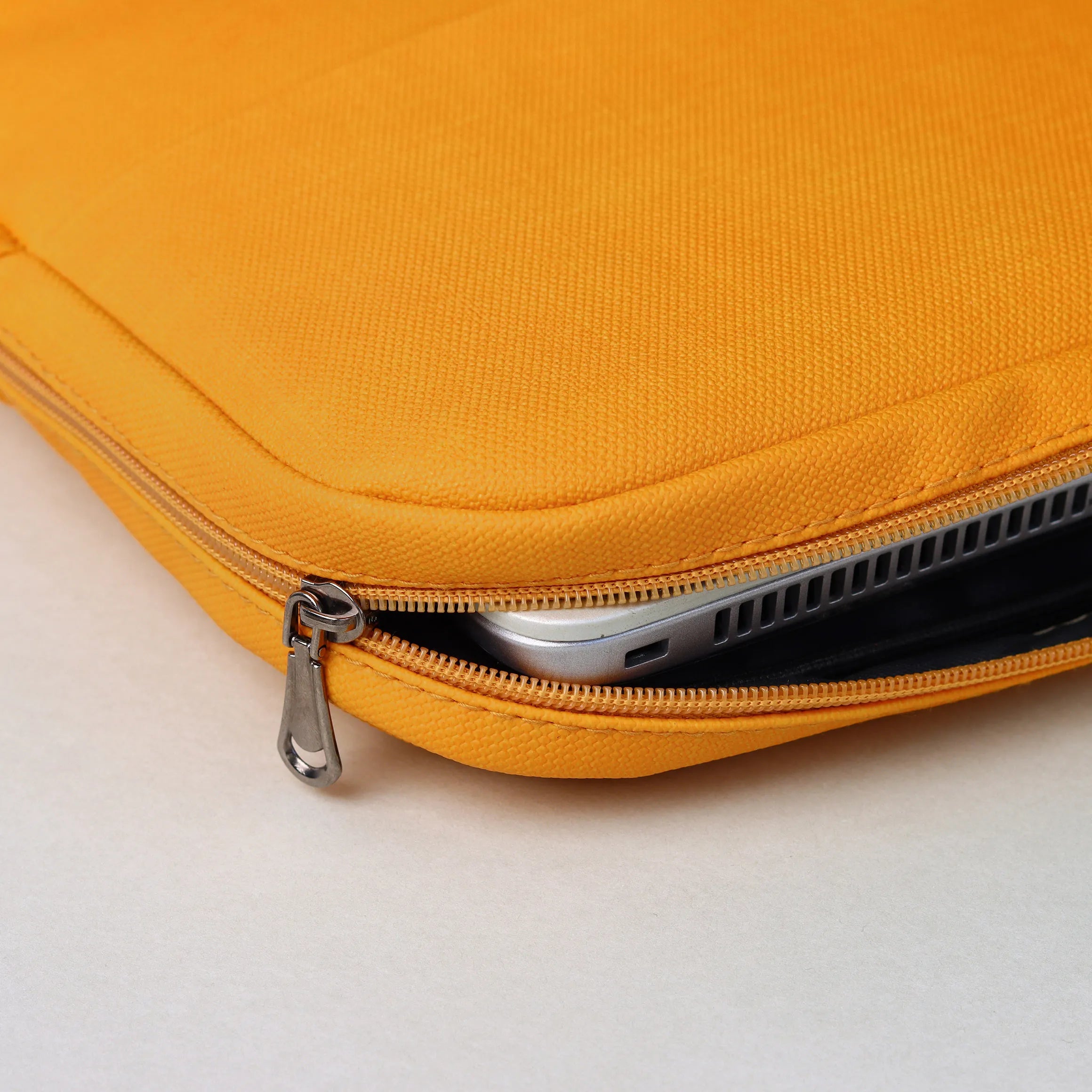 Laptop Sleeve | Mango