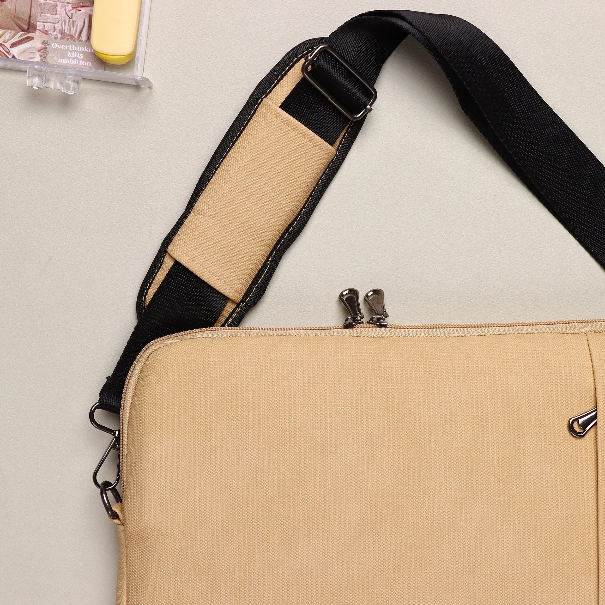 Shoulder Laptop Sleeve | Latte