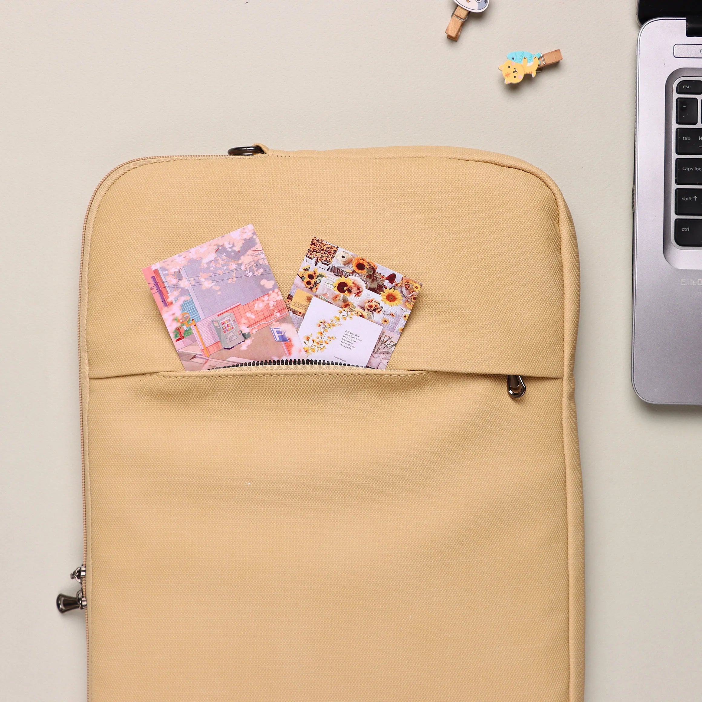 Shoulder Laptop Sleeve | Latte